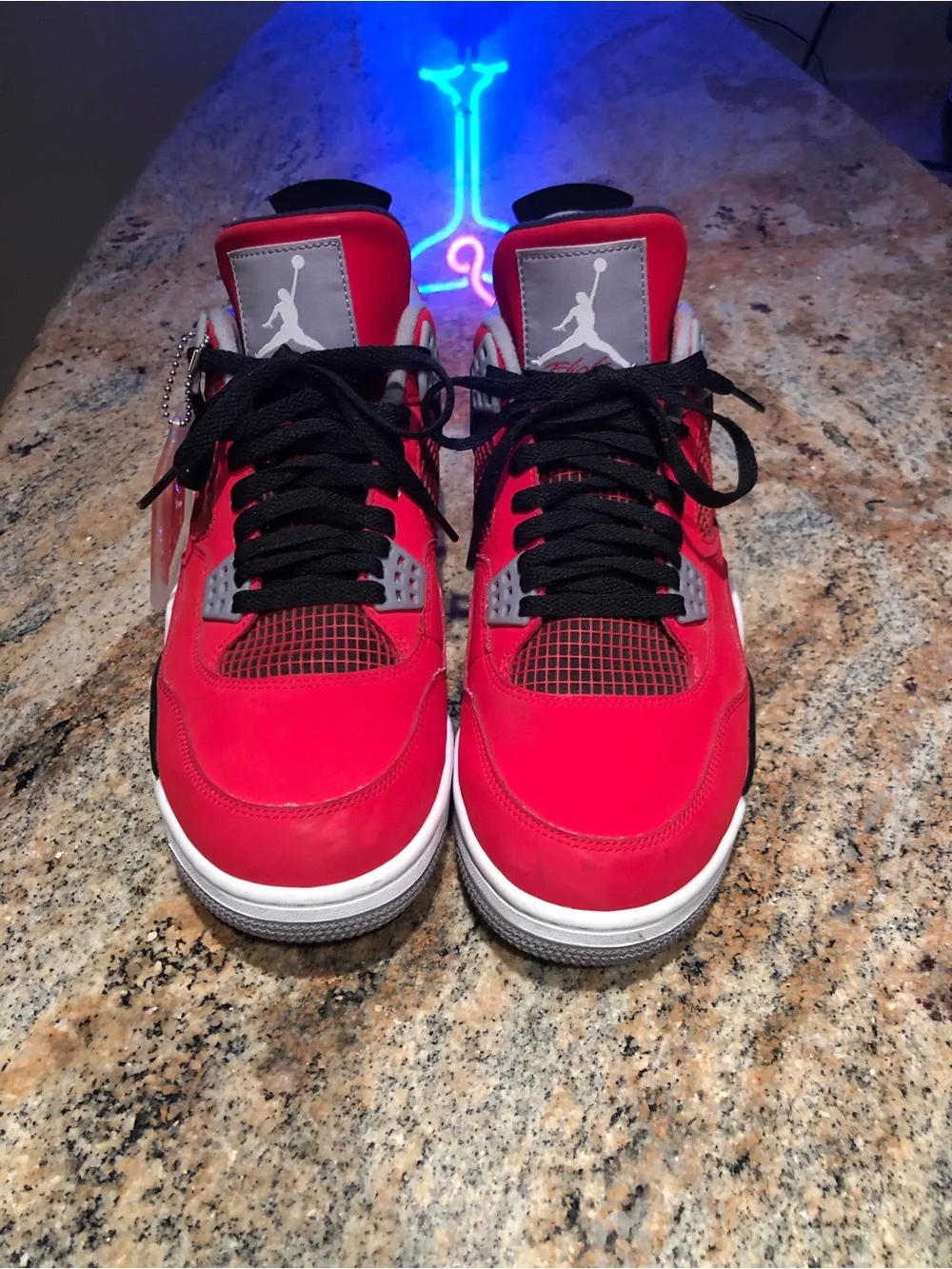 Jordan 4 Retro Toro Bravo (2013)